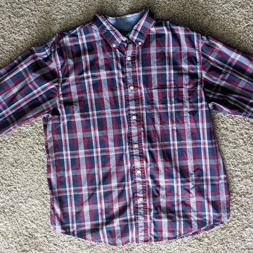 Men's Saddlebred Size XL Maroon & Navy Blue Plaid Long Sleeve Button Up